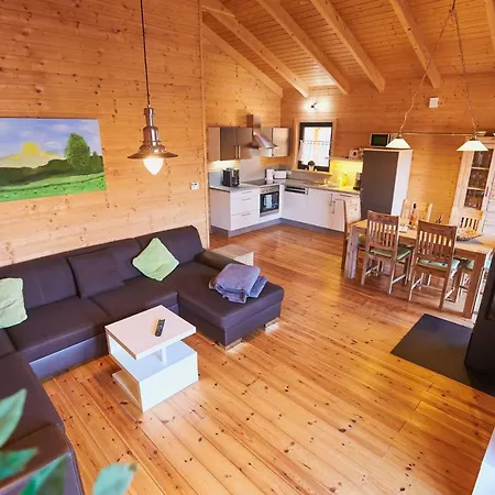 Ferienhaus Susi Сasa de vacaciones *